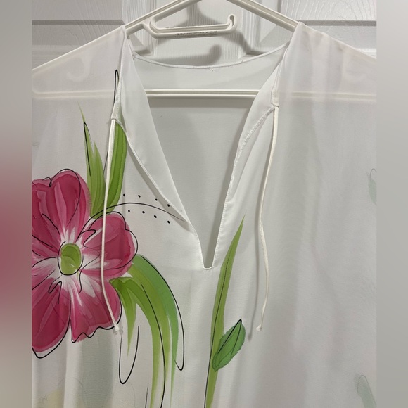 Cover up - Picture 3 of 4